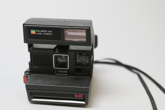 Polaroid 600 Land Camera