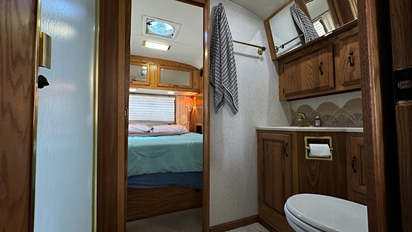 (2) Airstream Retro Classic Limited 30’, ‘98 WB, ‘95 Matching Trailers (RARE)