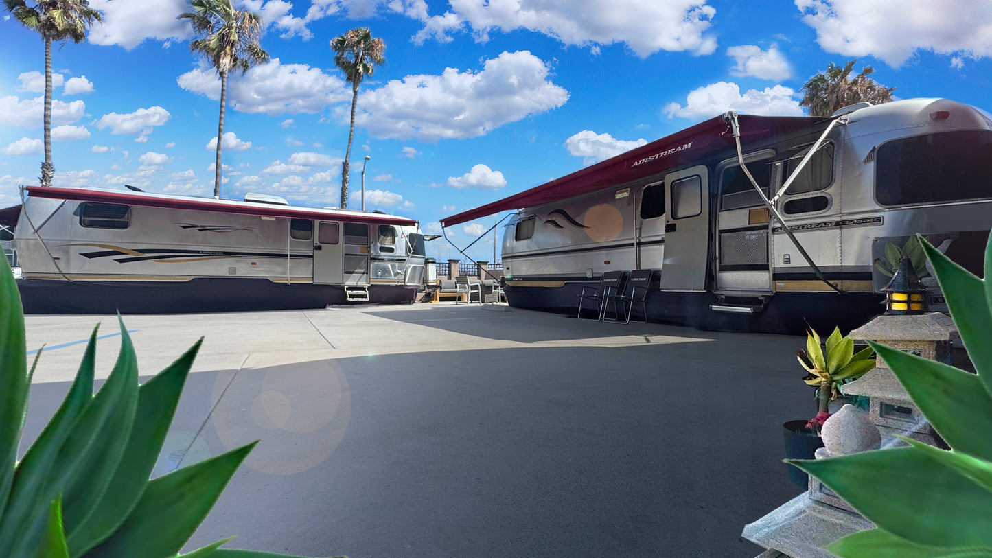 (2) Airstream Retro Classic Limited 30’, ‘98 WB, ‘95 Matching Trailers (RARE)
