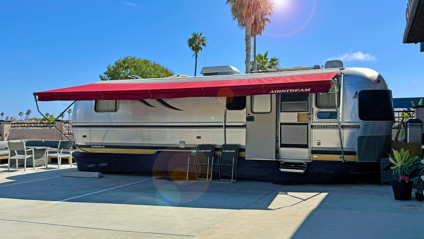(2) Airstream Retro Classic Limited 30’, ‘98 WB, ‘95 Matching Trailers (RARE)