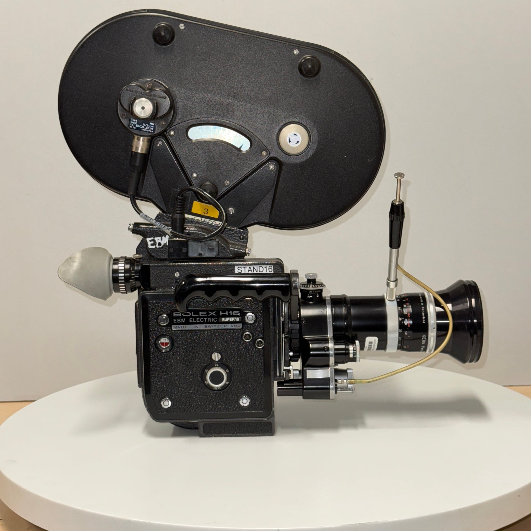 Lot 250 - A Bolex H16 Reflex 16mm Cine Camera Lot 250 - A Bolex H16 Reflex 16mm Cine Camera