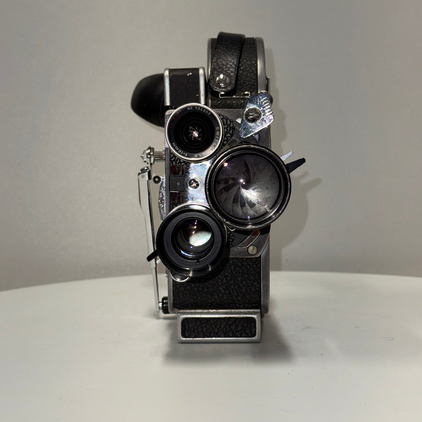 BOLEX H16 REX-4 10x, SUPER 16 "JK Camera" Preset Macro Primes, C-Mount, Door, Filter Frames, Pistol Grip, Rod Supp, Cables, Spool, Case