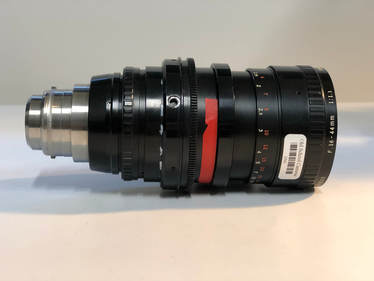 ANGENIEUX 16-44 f0.95 S16 ARRI S/B MOUNT BAYONET cf/5’ft RARE EX++ (w/ Zoom Motor Control)