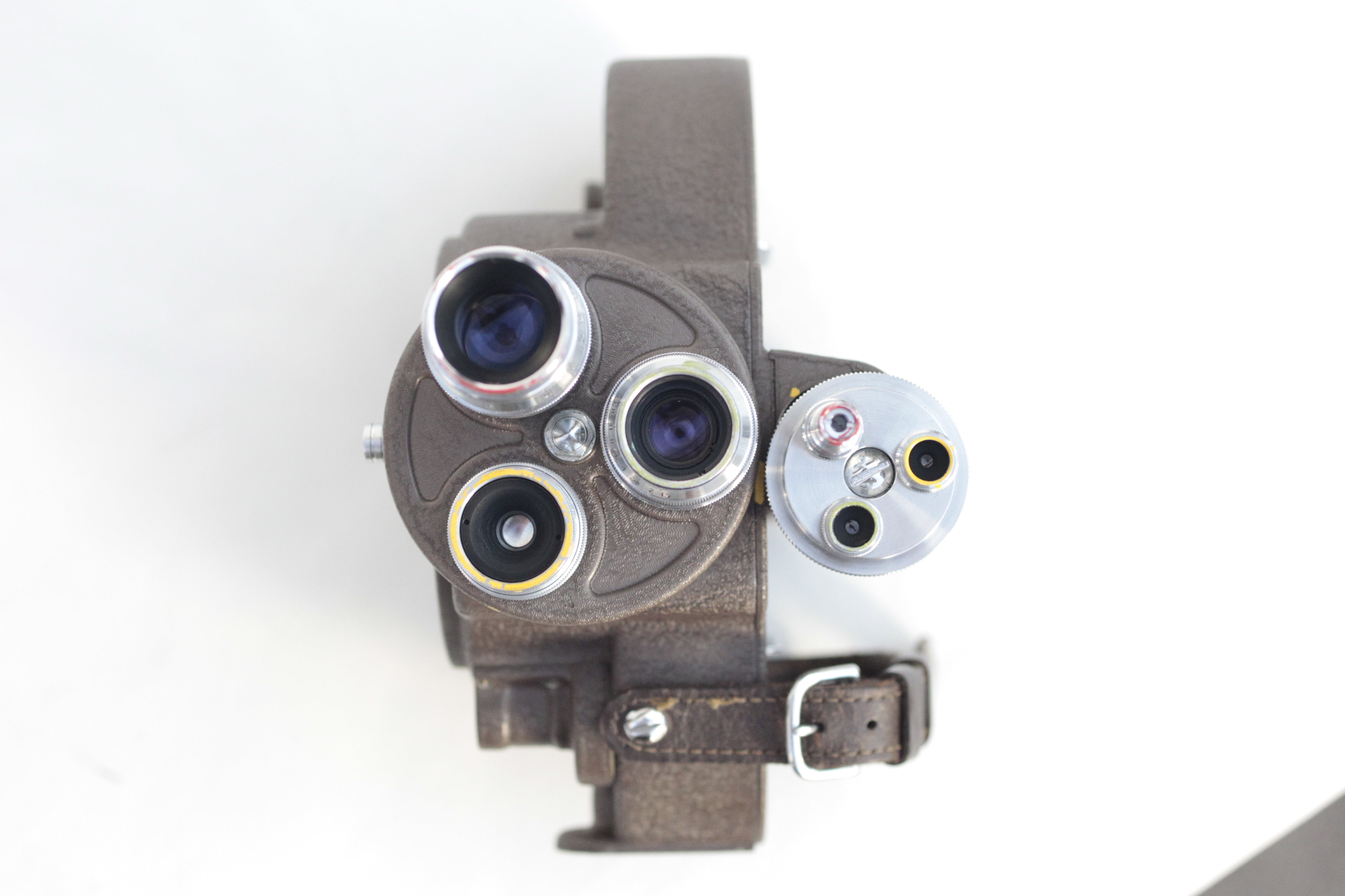Bell & Howell II 16mm映写機 BELL & HOWELL FILMSOUND 16MM PROJECTOR VINTAGE NEEDS SOUND