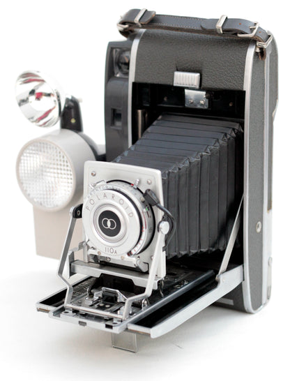POLAROID 110A Land Camera Rodenstock-Ysarex 127mm f4.5 Wink Light